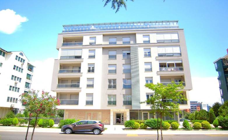 Apartament wakacyjny dla 4 osób, z Ogród w Podgorica
