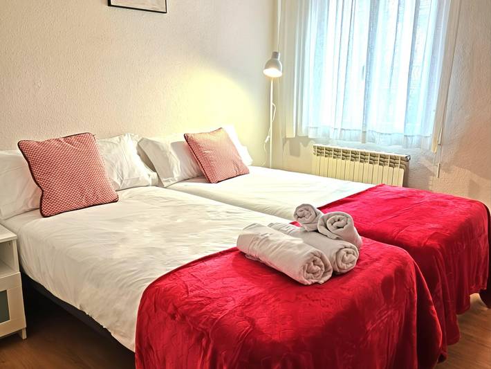 Gîte pour 6 personnes, avec Balcon/Terrasse à Logroño - 2