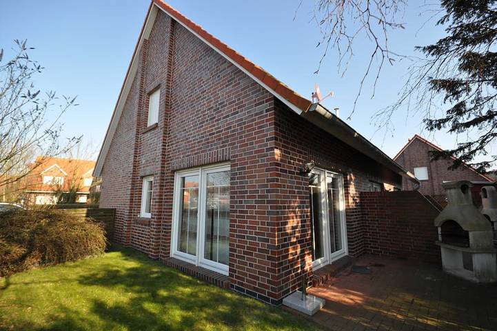 Ferienhaus für 4 Personen, mit Garten und Pool in Ostfriesland