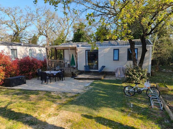 Camping pour 6 personnes, animaux acceptés