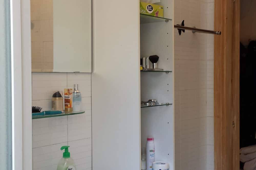 Casa indipendente con splendida vista sul mare e sulle montagne, ideale con un cane in Salvatore Castellabate, Cilento