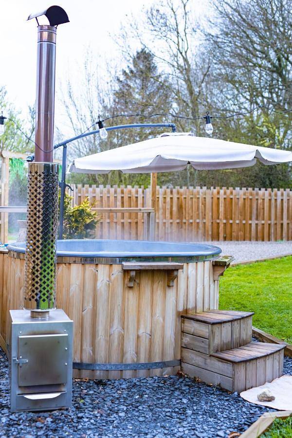 Location de vacances pour 2 personnes, avec Jacuzzi ainsi que Terrasse et Jardin à Saint-Blimont