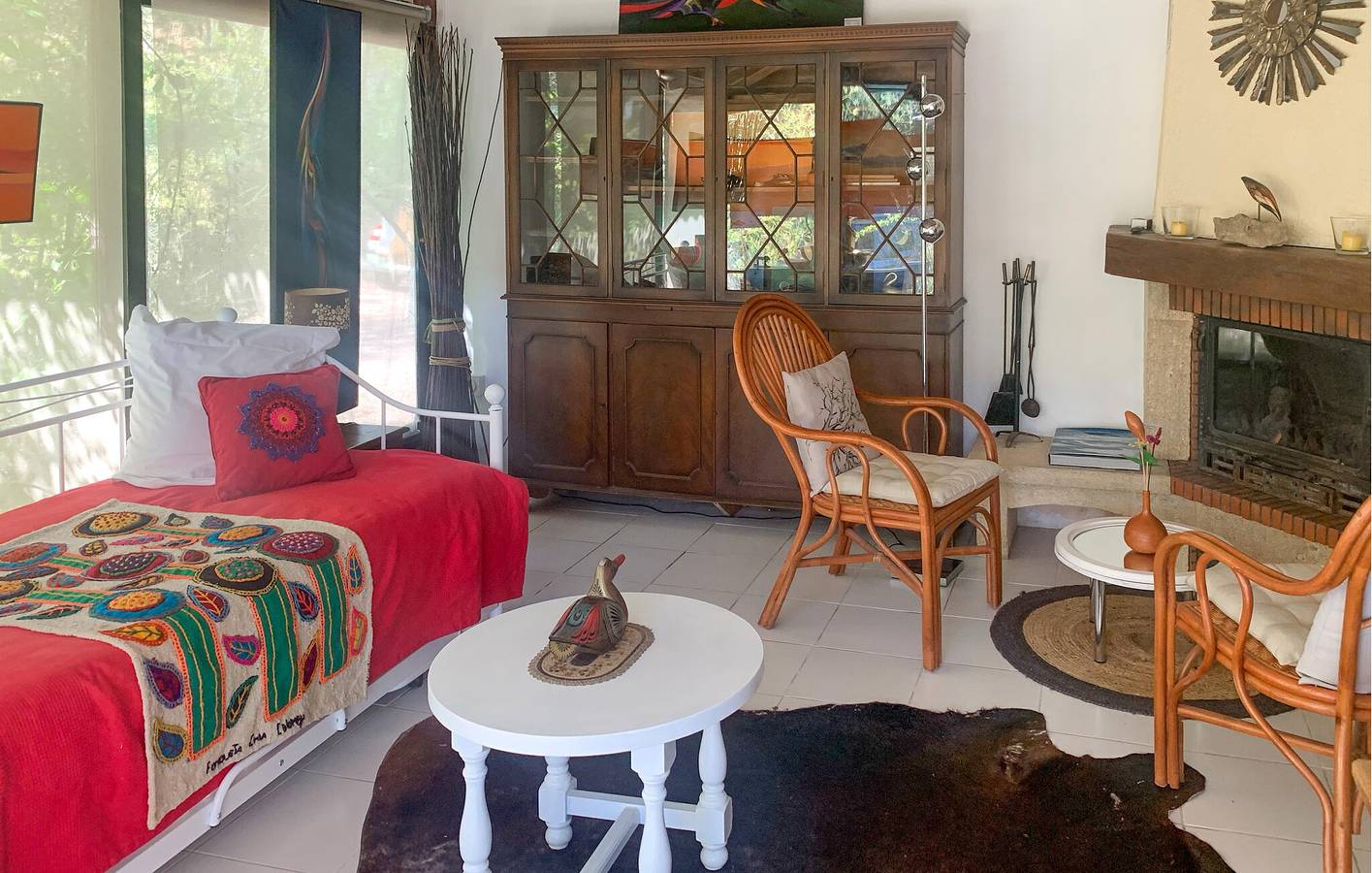 Gemütliche 61 m² große Wohnung mit Pool, Terrasse und WLAN in bester Lage in Camps-la-Source, Brignoles Region