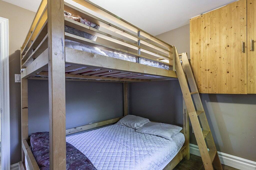 Genießen Sie dieses schöne Berggipfel Chalet mit Ihrer Familie in Blue Mountain (Ontario), Huronsee (Kanada)