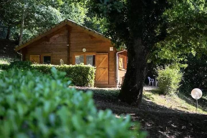 Chalet pour 2 personnes, avec terrasse dans l' Aveyron - 2