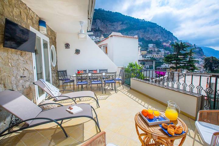 Casa vacanza per 8 persone, con Terrazza a Positano