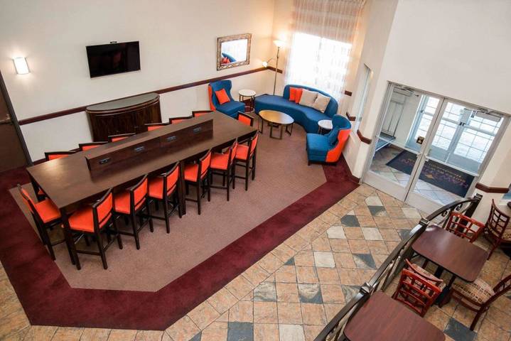 Hôtel pour 4 personnes, avec piscine et jacuzzi, animaux acceptés