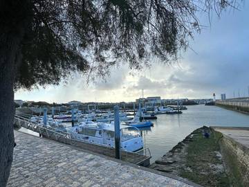 Camping pour 4 personnes, avec jardin et piscine à Saint-Pierre-d'Oléron