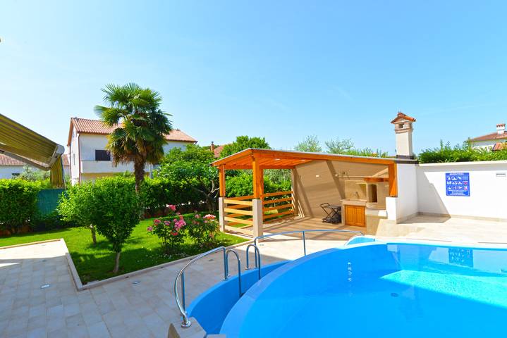 Ganze Wohnung, Ferienwohnung für 3 Personen mit Pool in Novigrad, Umag und Umgebung