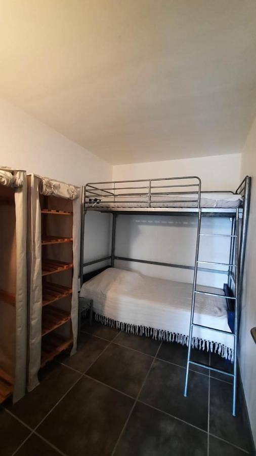 Location de vacances pour 4 personnes, avec Terrasse ainsi que Jardin et Vue dans Plage La Franqui - 3