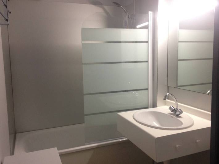 Gîte pour 4 personnes, avec balcon et piscine dans Plage Notre-Dame - 4