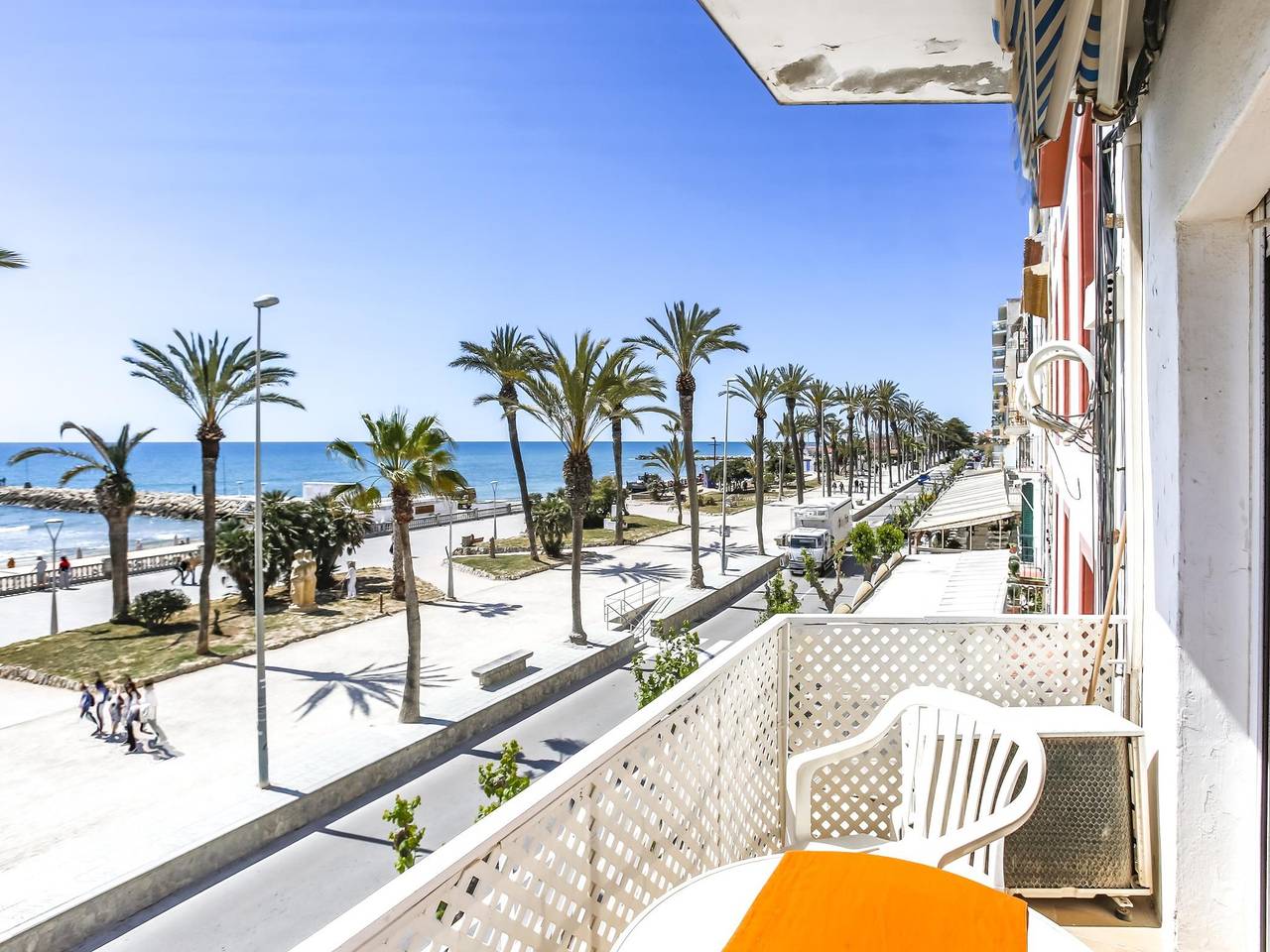 Apartamento vacacional entero, Liliane apartamento rústico con vistas a mar in Sitges, Garraf