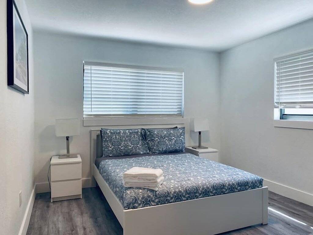 Ganze Wohnung, West Brickell - #3 - Renovated 2/1  & Parking in Little Havana, Miami