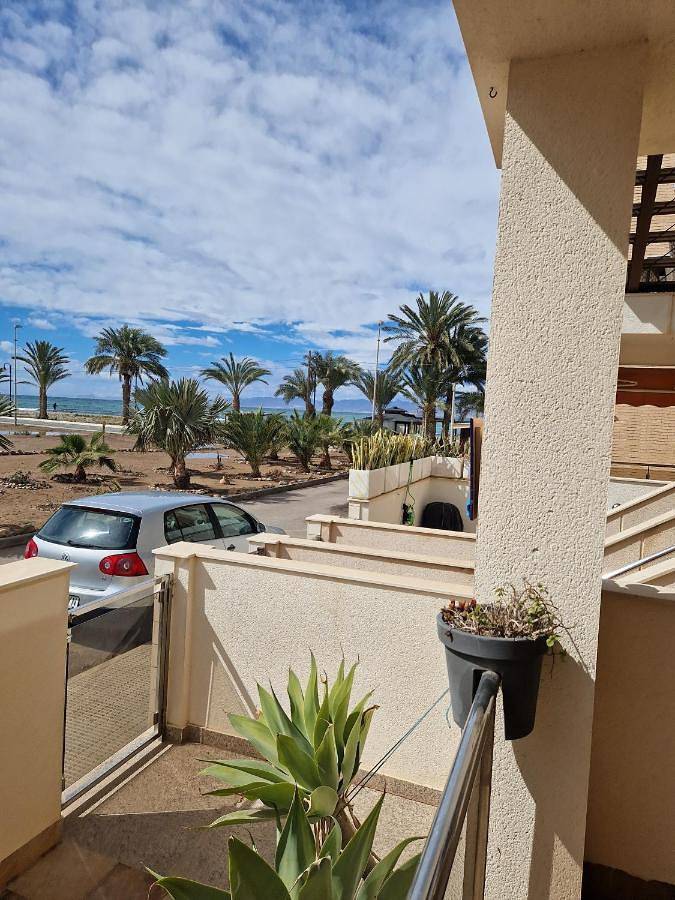 Apartamento para 4 personas, con vistas y terraza, Se admiten mascotas en La Azohía