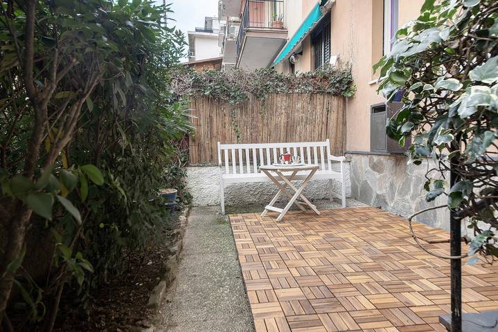 Monolocale intero, Monolocale 'Casa Nio’ con Giardino Privato, Wi-Fi e Aria Condizionata in Rapallo (Città), Rapallo