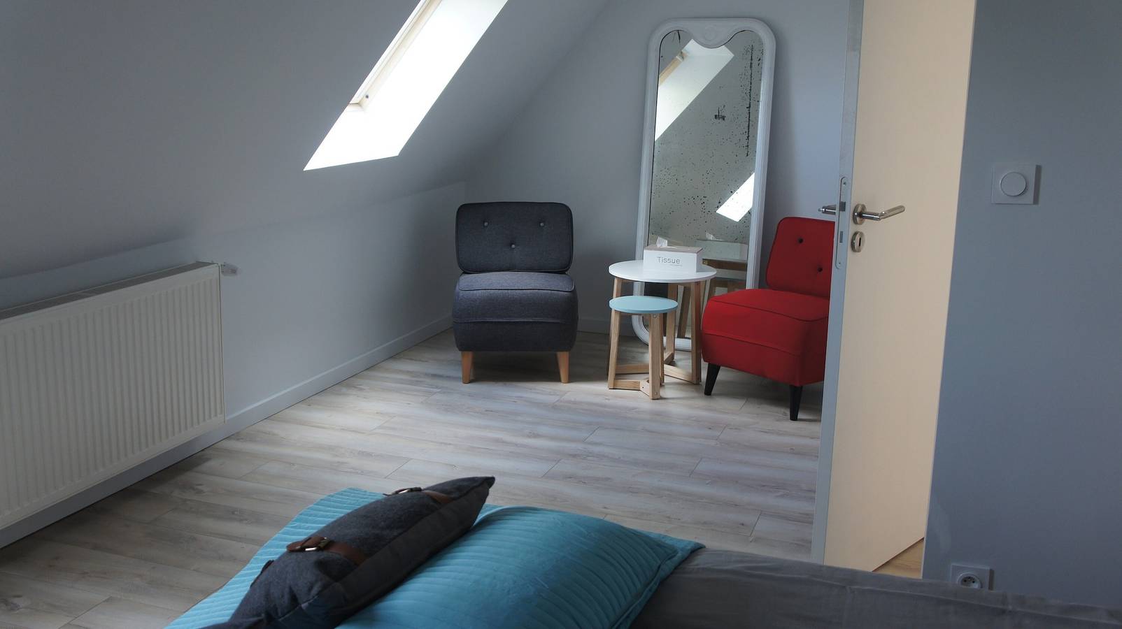 Chambre d’hôtes « La Trouverie - Chambre 4 » avec terrasse, jardin partagés et Wi-Fi in Laqueuille, Parc naturel régional des Volcans d'Auvergne