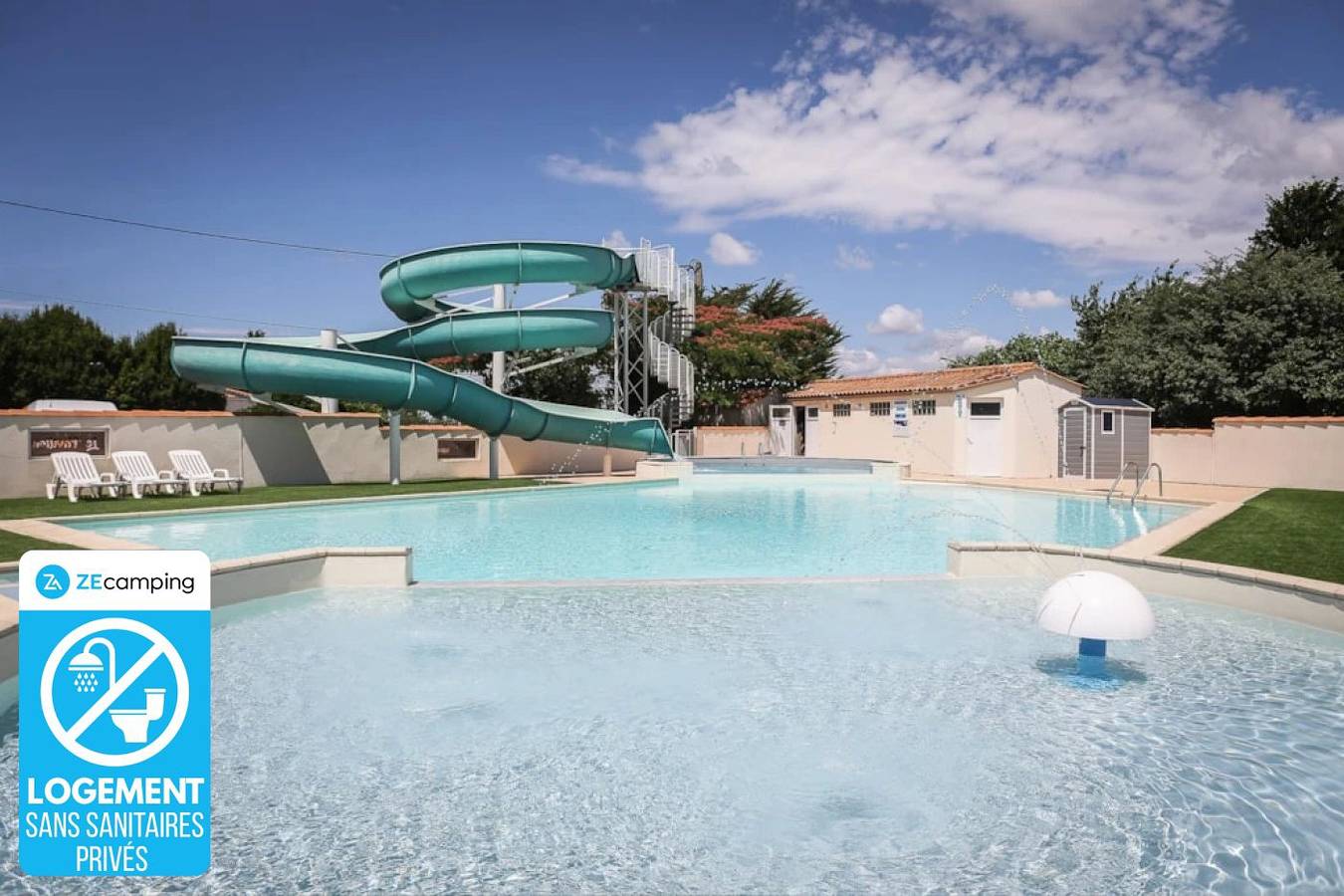 Zecamping 3 étoiles piscine couverte animations fitness tente Bbq 28m2 in La Mothe-Achard, Loire-Tal