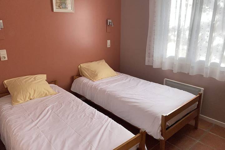 Location de vacances pour 6 personnes, avec jardin, animaux acceptés à Allemagne-en-Provence - 4