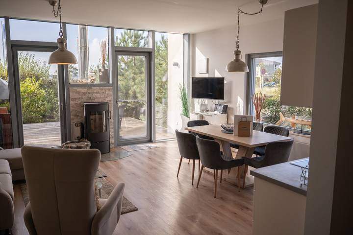 Ferienhaus für 6 Personen, mit Sauna und Seeblick sowie Terrasse an der Ostsee - 2