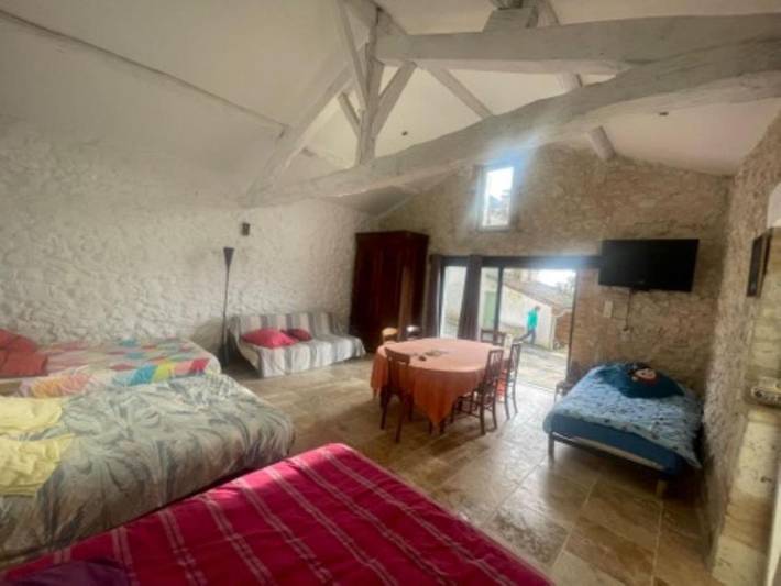 Gîte pour 8 personnes, avec terrasse et jardin à Saint-Amans-de-Pellagal - 2