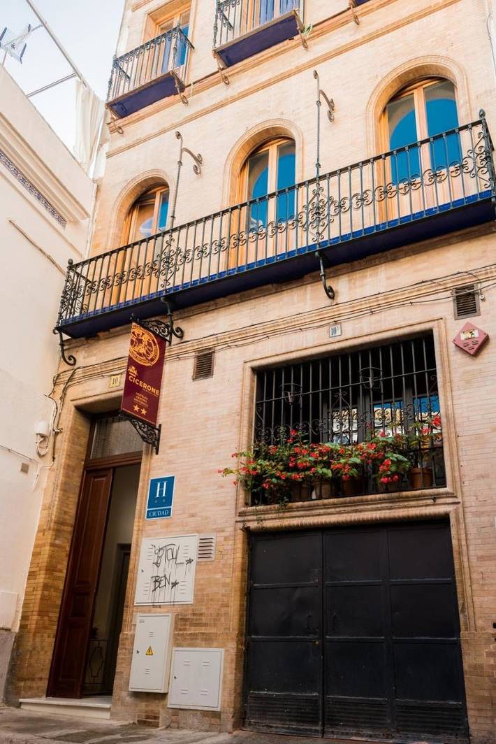 Casa de huéspuedes para 2 personas, con Terraza en Santa Cruz (Sevilla)