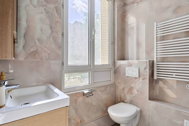 Apartamento entero, Charming apartment - Courbevoie - La Dã©fense in Courbevoie, Altos del Sena