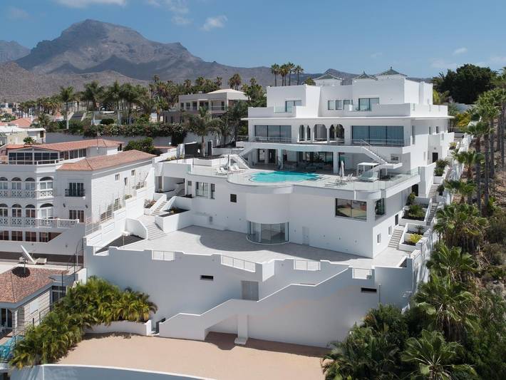 Ferienhaus für 20 Personen, mit Pool und Meerblick sowie Garten, kinderfreundlich auf den Kanaren