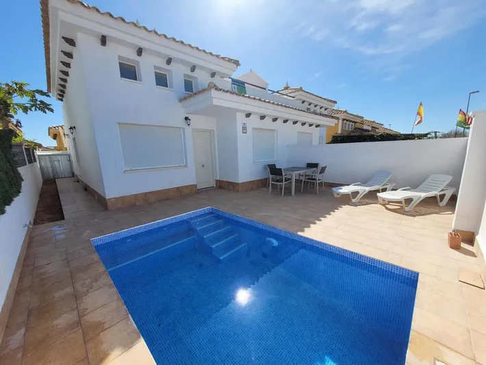 Ferienhaus für 4 Personen, mit Garten und Pool - 1