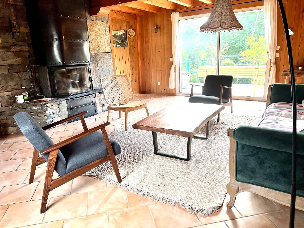 * Magnifique Chalet entre les pistes et la ville * in Campan, Hautes-Pyrénées