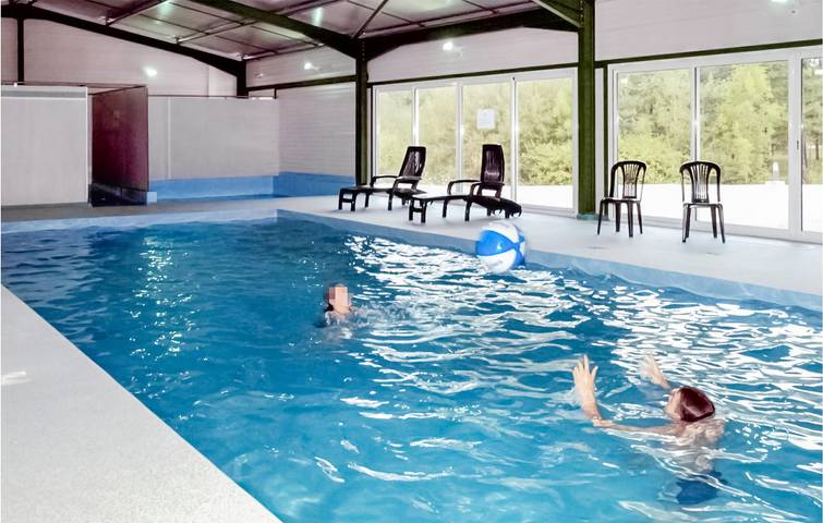 Gemütliches Mobilheim mit Pool - 2km nach Chef-Boutonne in Chef-Boutonne, Niort und Umgebung