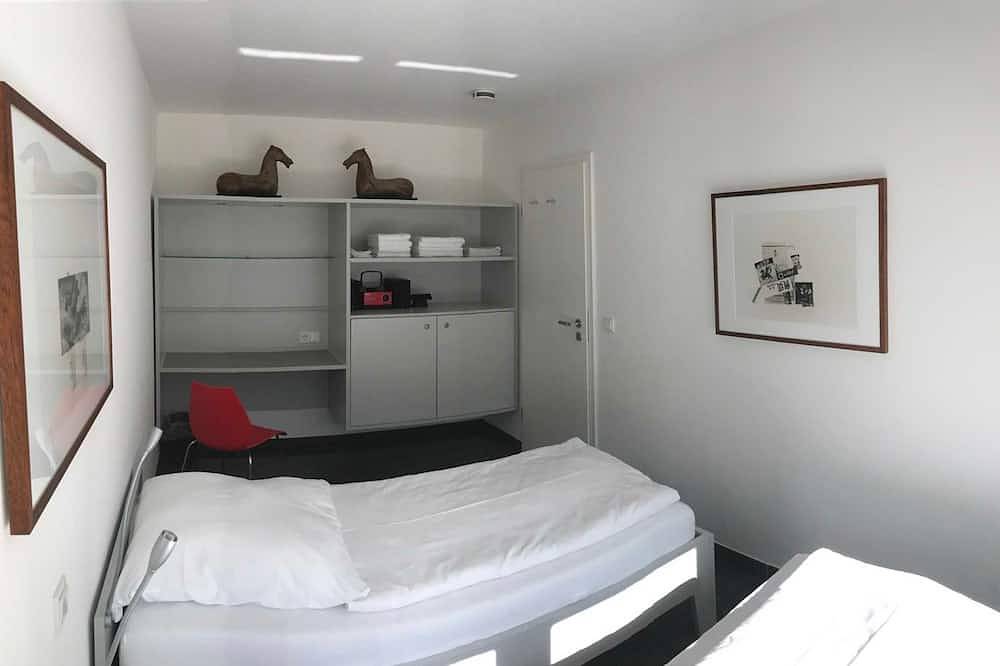 Hel lejlighed, Ferielejlighed for 4 personer med balkon in Helgoland