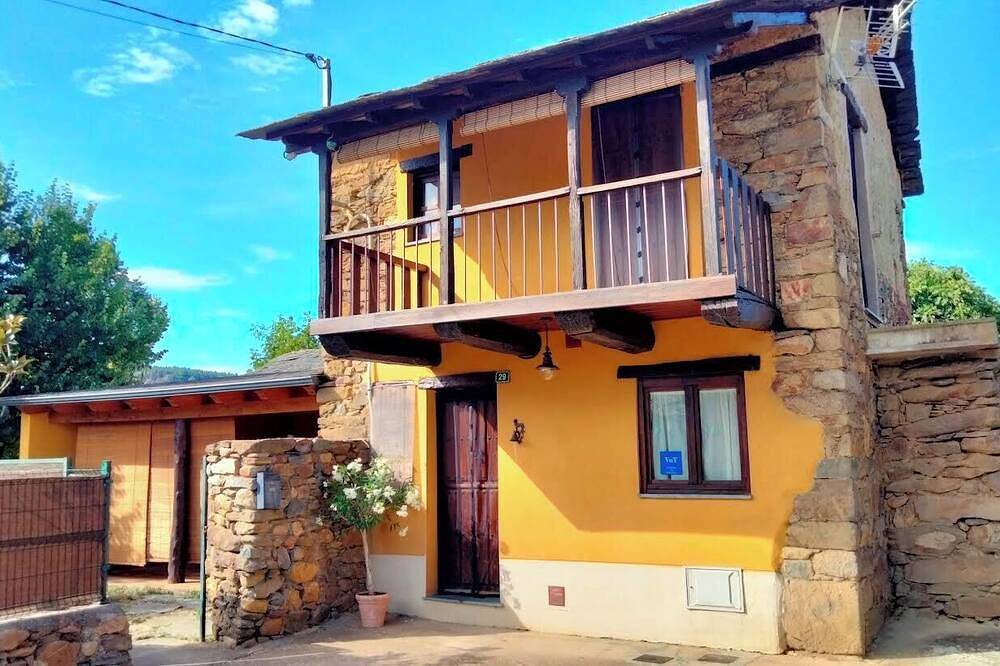 La Casita de Viñales in Bembibre, Cordillera Cantábrica