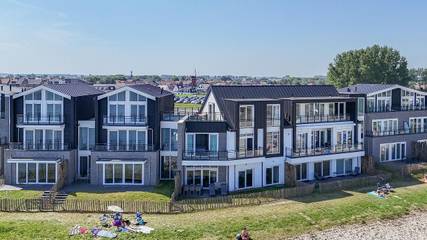 Ferienhaus mit Meerblick für 4 Personen, mit Balkon/Terrasse in Zeeland