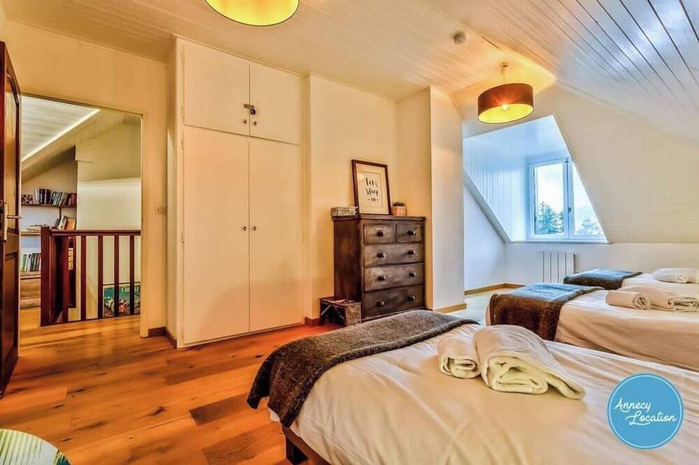 Ganze Wohnung, Magnificent Apartment T3 - Near the lake of Annecy in Menthon-Saint-Bernard, Annecy und Umgebung