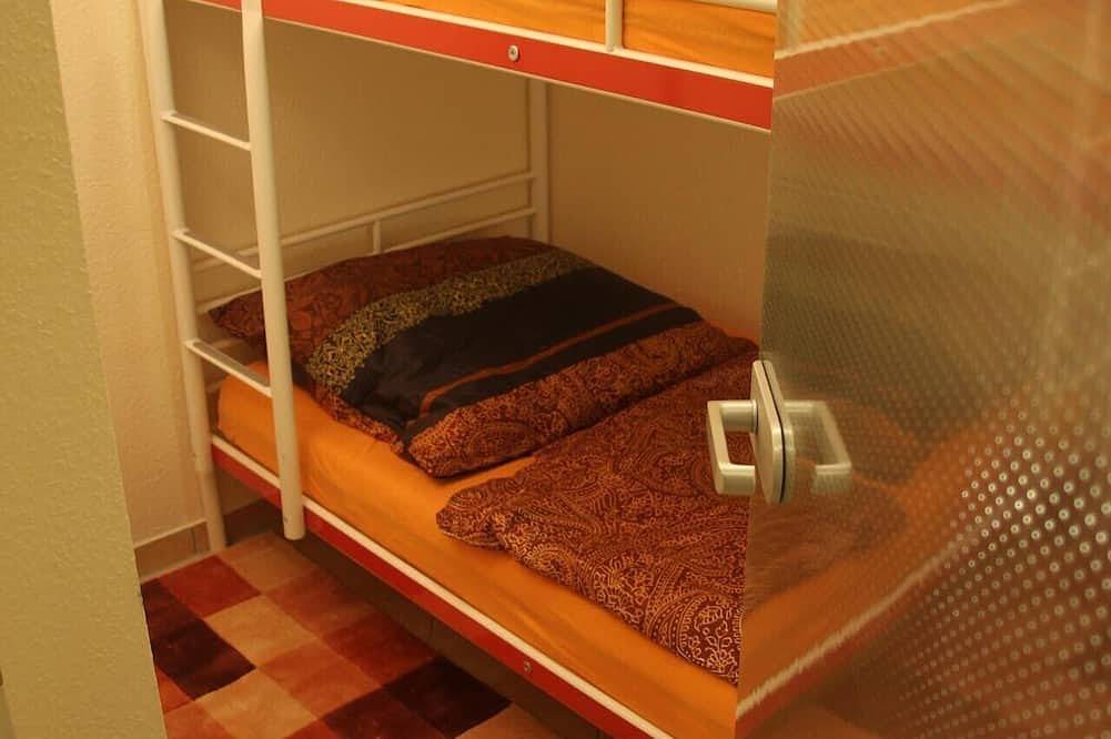 Apartamento entero, Exclusivo apartamento con vistas al mar, terraza orientada al sur, jardín u. estacionamiento in Groß Zicker, Mönchgut