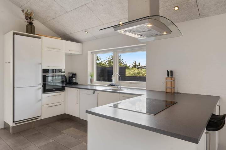 Ferienhaus mit Meerblick für 10 Personen, mit Balkon/Terrasse und Whirlpool sowie Sauna am Ringkøbing Fjord - 3