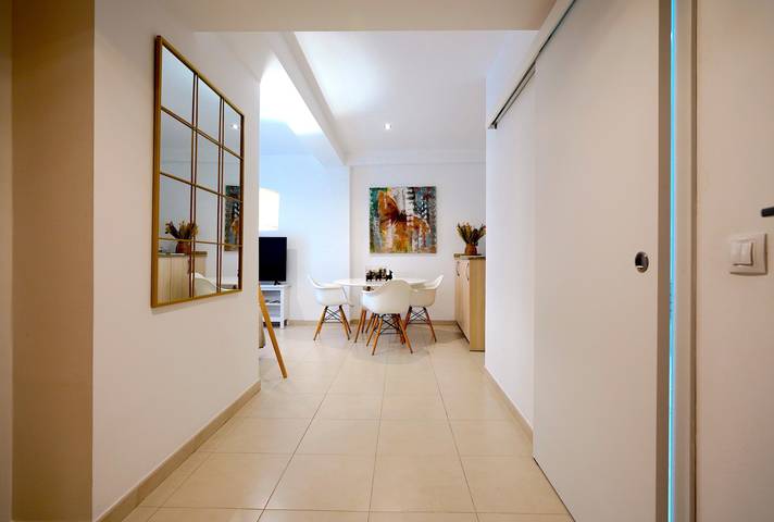 Ganze Wohnung, Ferienwohnung für 4 Personen mit Balkon/Terrasse in Palma Altstadt, Palma