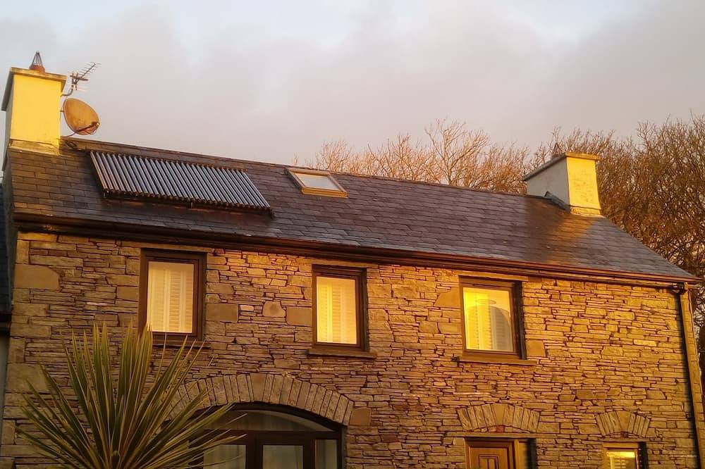 Cottage for 4 People in Ennistimon, County Clare
