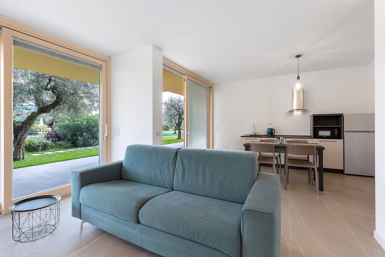 Ganze Wohnung, Ferienwohnung 'Agriturismo Le Campagnole Green' mit Gemeinschaftspool, Wlan und Klimaanlage in Bardolino, Gardasee-Berge