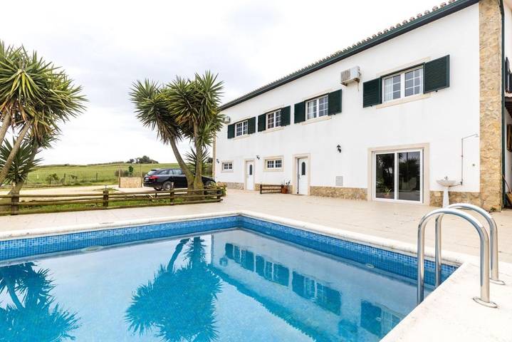 Apartamento de férias para 7 pessoas, com Varanda e Terraço e ainda Jardim and Piscina em Alenquer