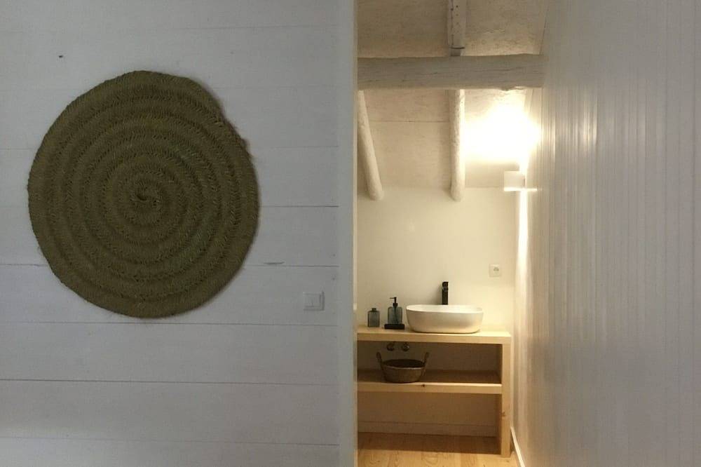 Geres National Park barn in Gondoriz, Viana do Castelo Distrikt