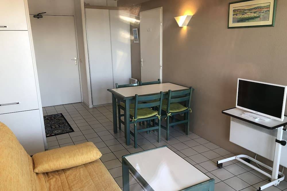 Appartement entier, Appartement avec Terrasse et Piscine à Guéthary, Proche Plages in Guéthary, Région de Bayonne