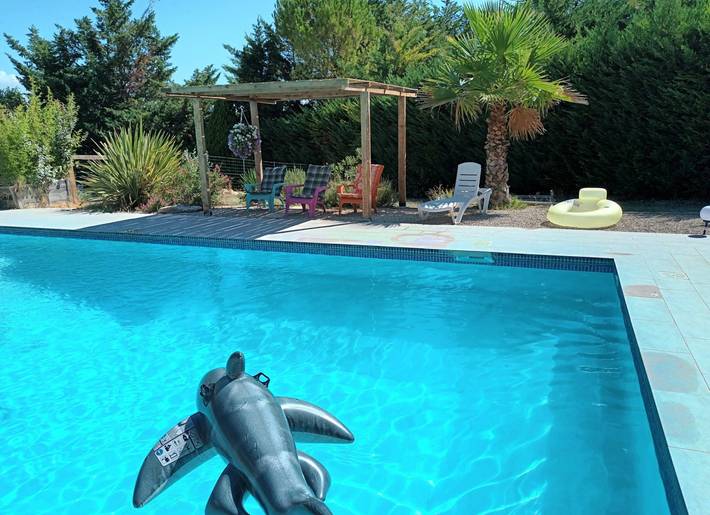 Gîte pour 3 personnes, avec jardin et piscine à Rognes - 4