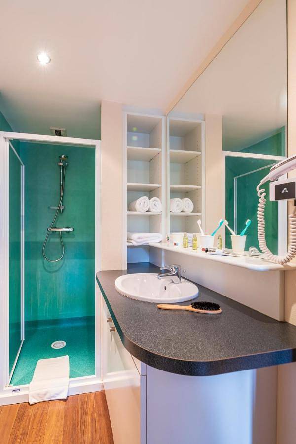 Hotel Cerise - Les Sources Luxeuil-les-Bains in Luxeuil-les-Bains, Haute-Saône