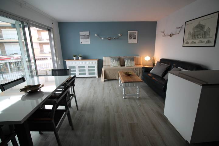 Gîte pour 6 personnes, avec terrasse à Palamós - 4