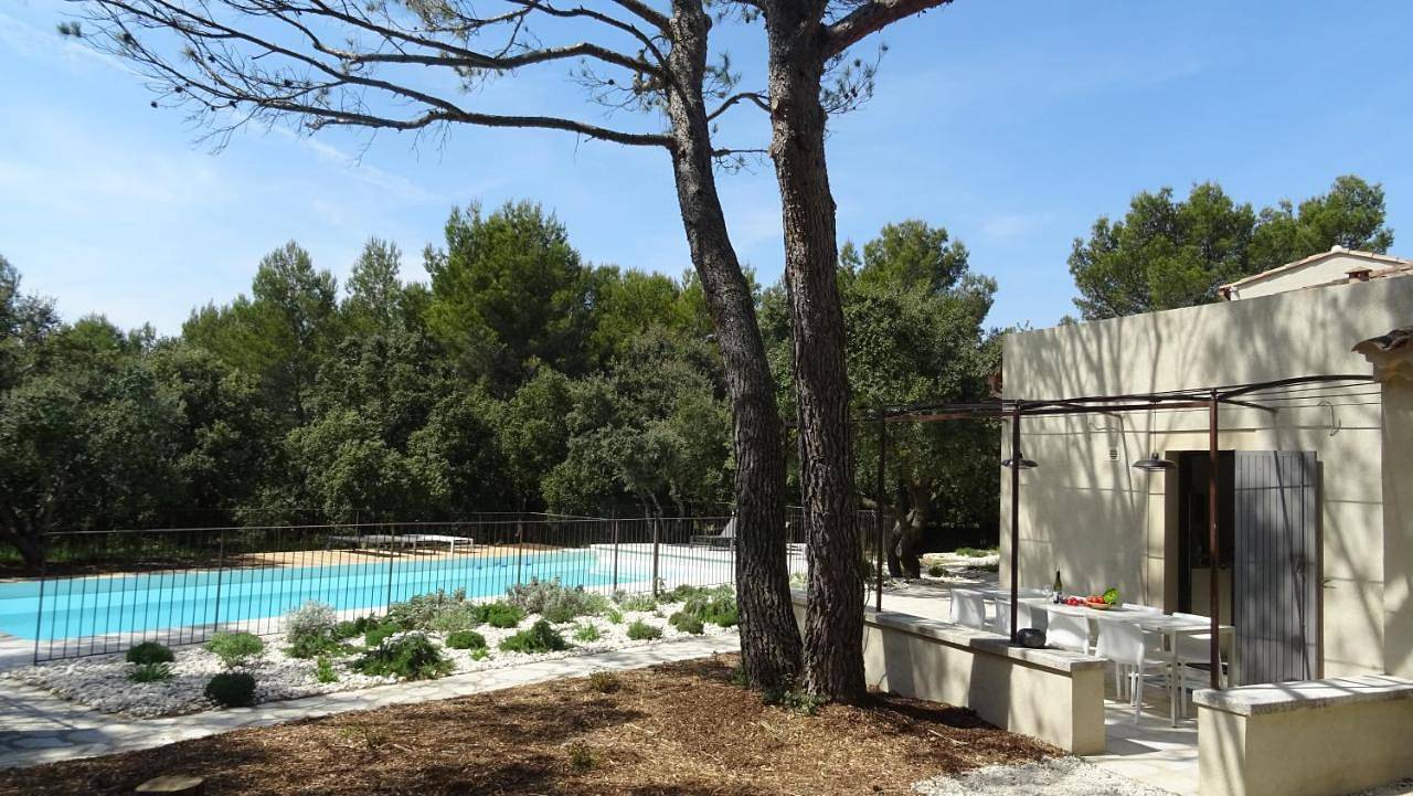 Villa with Private Pool in L'Isle-sur-la-Sorgue, Vaucluse