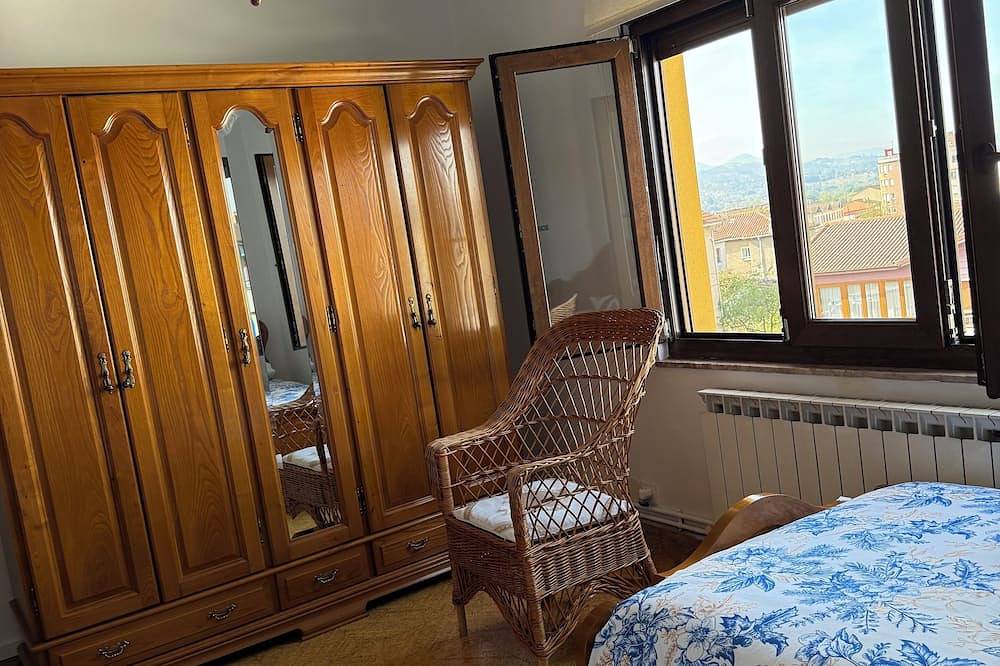 Apartamento entero, Vivienda Vacacional Los Campones in Siero, Provincia de Asturias