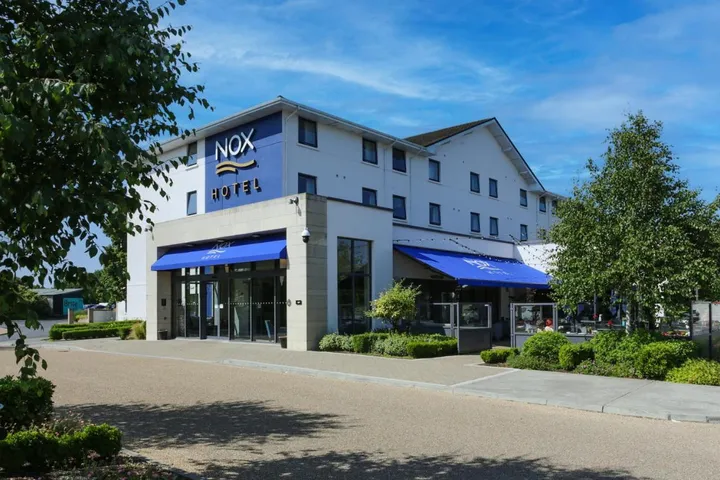 Hotel para 3 personas - 1