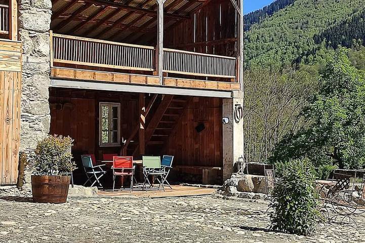 Location de vacances pour 11 personnes, avec piscine et jardin à Cazeaux-de-Larboust - 4