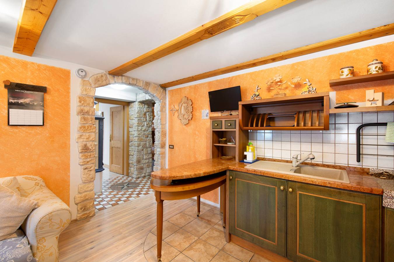 Apartamento entero, Apartamento 'Padola 72' con vistas a la montaña y Wi-Fi in Comelico Superiore, Dolomiti Superski